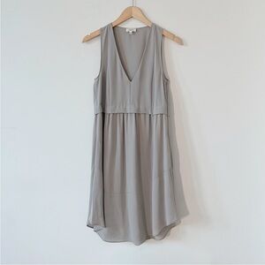 Aritzia Wilfred Light Grey Ashen Vignette V-Neck Mini Silk Dress Flowy Pocket 2